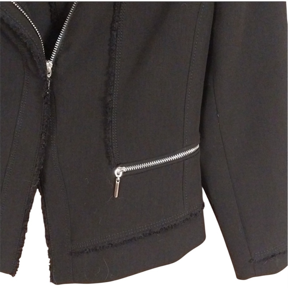 🖤EUC•WHBM Black Raw Edge Moto Jacket with silver zippers. Size 8. - Picture 5 of 11